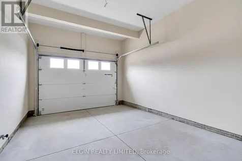 8 Columbus Court Central Elgin ON N5P 0E5