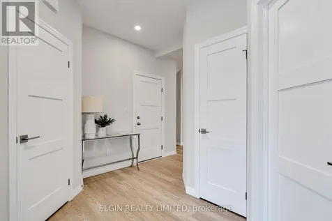 8 Columbus Court Central Elgin ON N5P 0E5