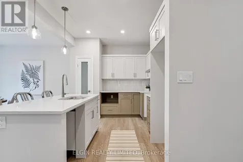 8 Columbus Court Central Elgin ON N5P 0E5
