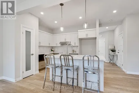 8 Columbus Court Central Elgin ON N5P 0E5