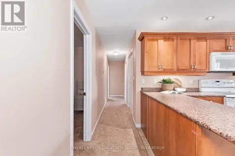 1857 Shore Lane Wasaga Beach ON L9Z 1V2