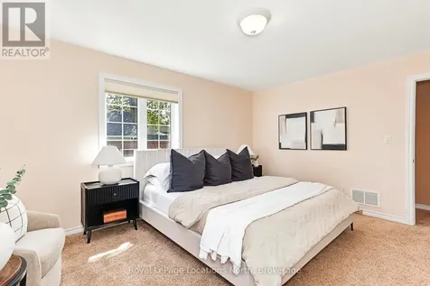 1857 Shore Lane Wasaga Beach ON L9Z 1V2