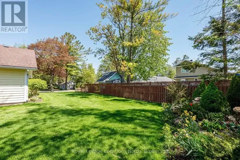 1857 Shore Lane Wasaga Beach ON L9Z 1V2