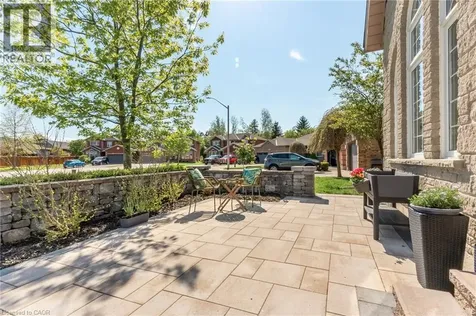 12 Buman Court Barrie ON L4N 0L3