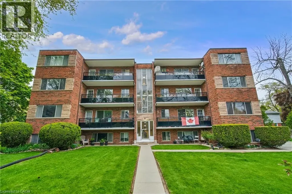 2433 First Street Burlington ON L7R 1C7