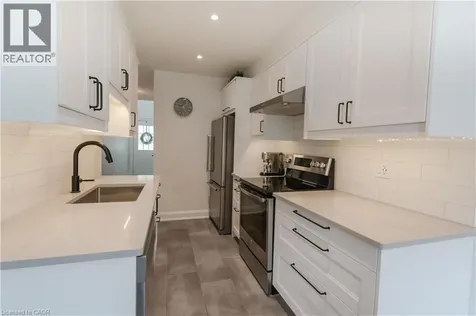 485 Green Road Stoney Creek ON L8E 6A7