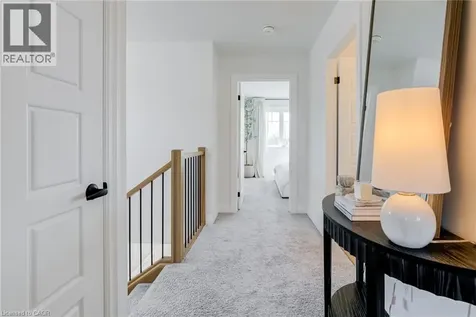 17 Helen Court Belmont ON N0L 1B0