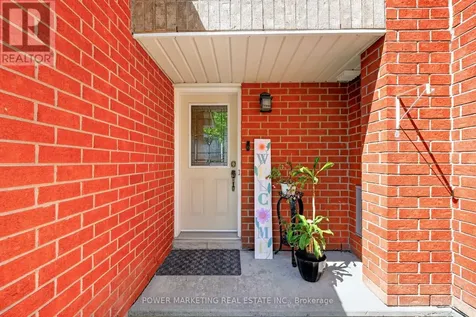 551 Louis Toscano Drive Ottawa ON K4A 0A8