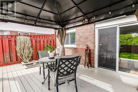 34 Kingham Road Halton Hills (ac Acton) ON L7J 1S4