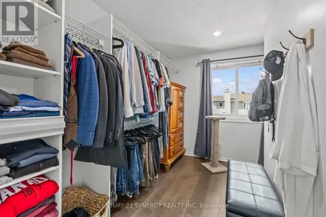 497 Rougemount Crescent Ottawa ON K4A 2Z7