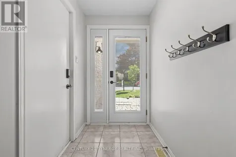 497 Rougemount Crescent Ottawa ON K4A 2Z7
