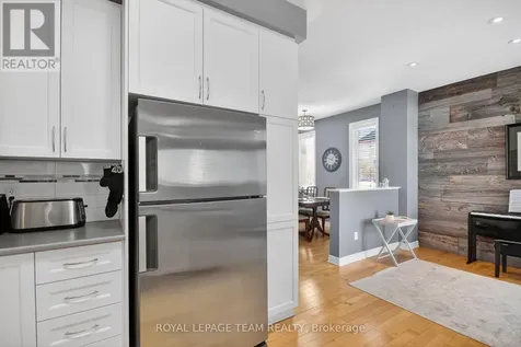 1591 Carronbridge Circle Ottawa ON K2M 0G5
