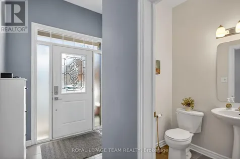 1591 Carronbridge Circle Ottawa ON K2M 0G5