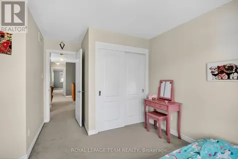 1591 Carronbridge Circle Ottawa ON K2M 0G5