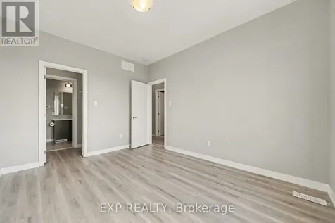 509 Southfield Way Ottawa ON K4A 5N7