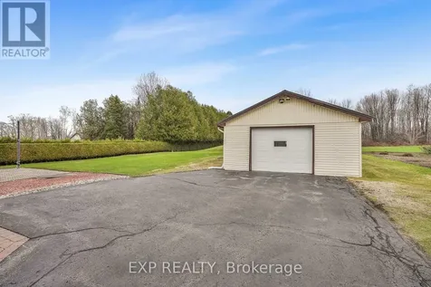 1776 Labonte Street Clarence-rockland ON K0A 1N0