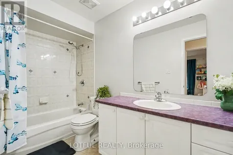 3 Collington Street Ottawa ON K2G 6X5