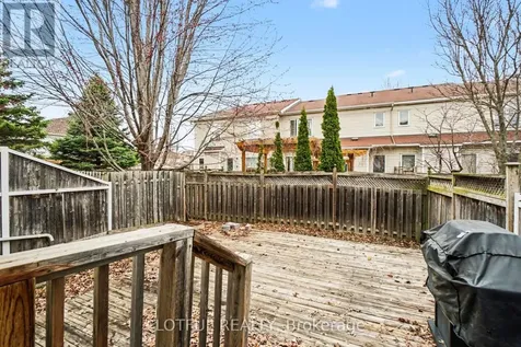 3 Collington Street Ottawa ON K2G 6X5