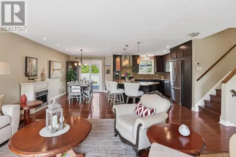 56 Dallaire Crescent Ottawa ON K0A 2Z0