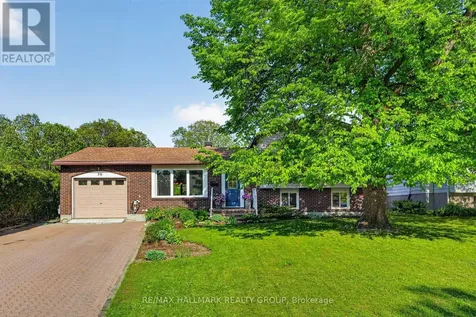 56 Dallaire Crescent Ottawa ON K0A 2Z0