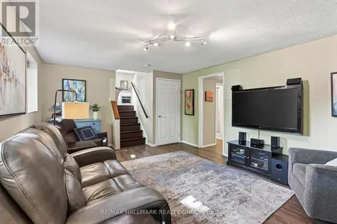 56 Dallaire Crescent Ottawa ON K0A 2Z0