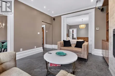 298 Hyman Street London East (east F) ON N6B 2G7
