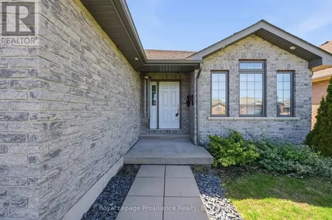 26 Ward Drive Brighton ON K0K 1H0