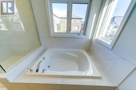 12 Nicort Road Wasaga Beach ON L9Z 0N4