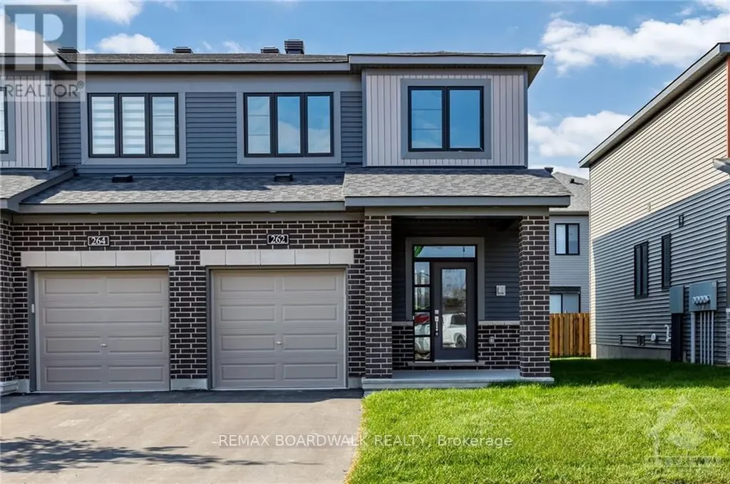 262 Tullaghan Heights Ottawa ON K2J 7C2