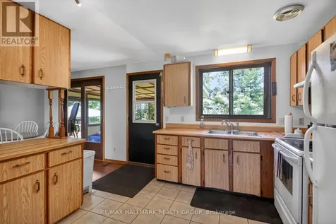 1054 Mccrea Road Montague ON K0G 1N0