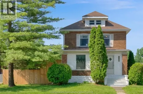 448 Queen Street Chatham ON N7M 2J3