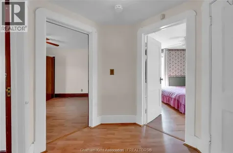 448 Queen Street Chatham ON N7M 2J3