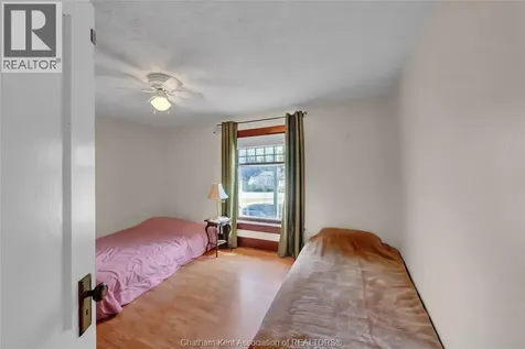 448 Queen Street Chatham ON N7M 2J3