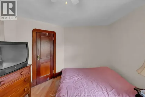 448 Queen Street Chatham ON N7M 2J3