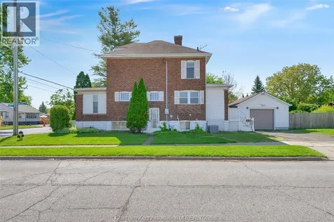 448 Queen Street Chatham ON N7M 2J3