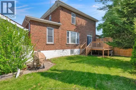 448 Queen Street Chatham ON N7M 2J3