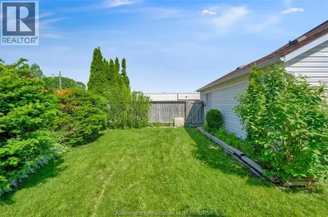 448 Queen Street Chatham ON N7M 2J3