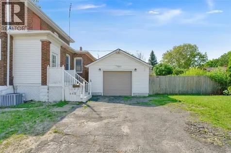448 Queen Street Chatham ON N7M 2J3