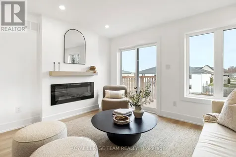 52 Whitcomb Crescent Smiths Falls ON K7A 0C2