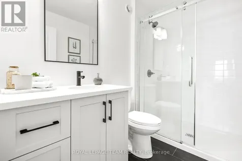52 Whitcomb Crescent Smiths Falls ON K7A 0C2