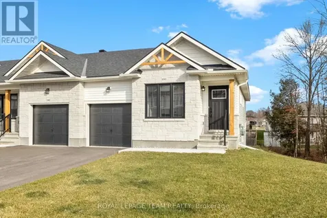 52 Whitcomb Crescent Smiths Falls ON K7A 0C2