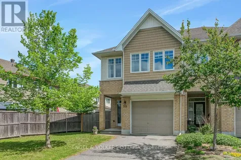 701 Hazelnut Crescent Ottawa ON K1T 0K1