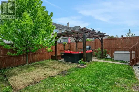 701 Hazelnut Crescent Ottawa ON K1T 0K1