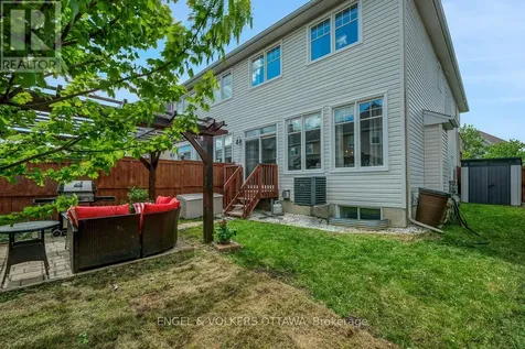 701 Hazelnut Crescent Ottawa ON K1T 0K1