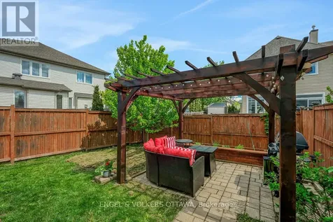 701 Hazelnut Crescent Ottawa ON K1T 0K1
