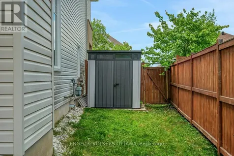 701 Hazelnut Crescent Ottawa ON K1T 0K1