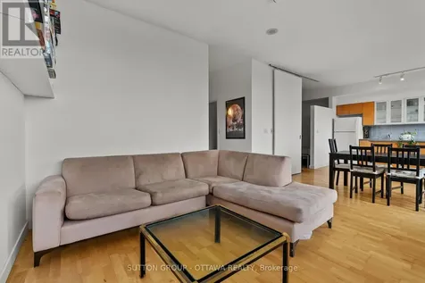 383 Cumberland Street Ottawa ON K1N 1J7
