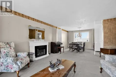 2799 Dumaurier Avenue Ottawa ON K2B 7W2