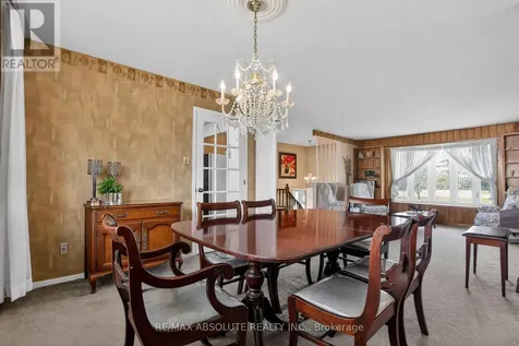 2799 Dumaurier Avenue Ottawa ON K2B 7W2