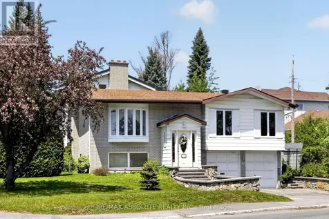 2799 Dumaurier Avenue Ottawa ON K2B 7W2